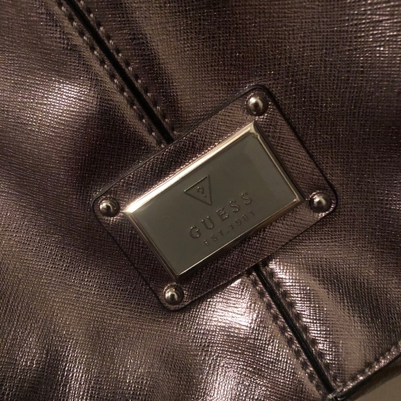👛Guess purse 👛 - Picture 2 of 2